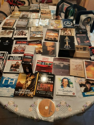 Movie and documentary titles DVD used, large collection