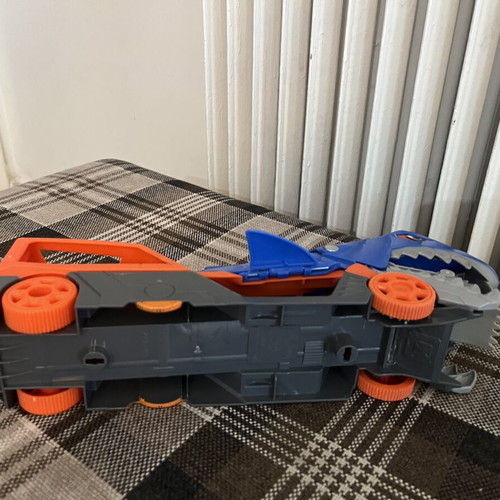 Hot Wheels Shark Truck like new