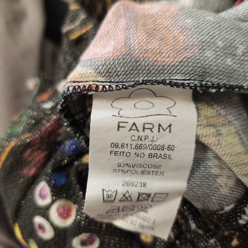 Farm Rio shorts size S like new with elastic waist and pockets