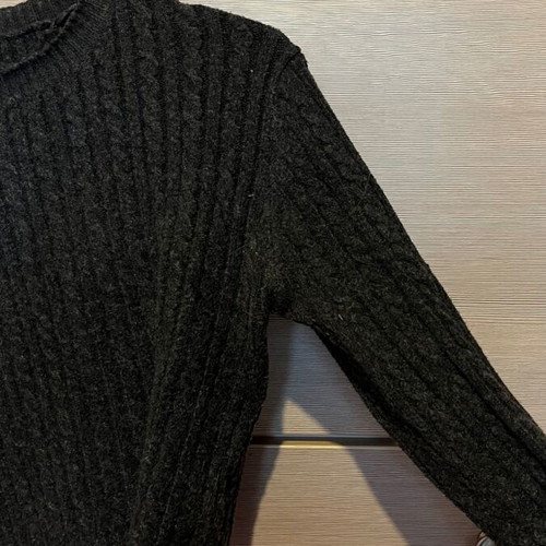 Black knitted pull&bear sweater medium like new
