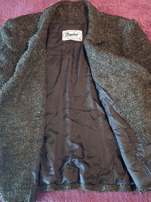 Badoo fashion luxury coat, size 6XL, grey