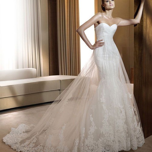 Wedding dress like new, white, sizes M and L