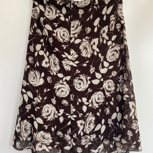 Floral brown midi skirt like new, summer light fabric