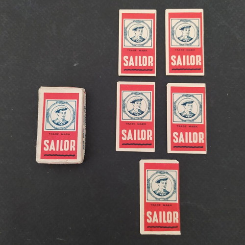 Vintage Sailor razor blades pack of 5, like new