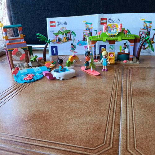 Lego Friends 41710 like new without box
