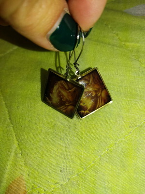 Dangling earrings used