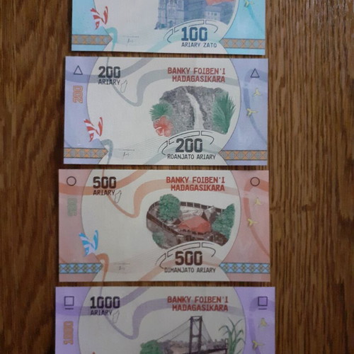 Madagascar Set 100, 200, 500, 1,000 Ariary 2017 Uncirculated