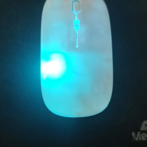 RGB wireless Bluetooth mouse like new with DPI button and USB A charging