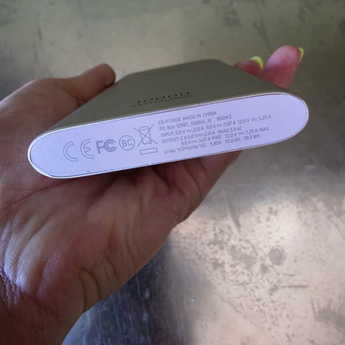 Samsung power bank 10,000 mAh used