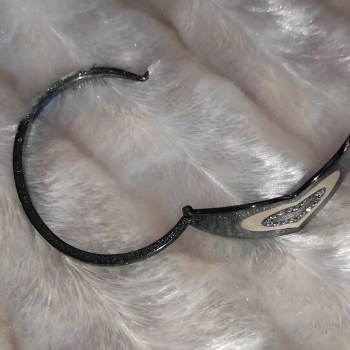 Women's bracelet like new heart-shaped silver