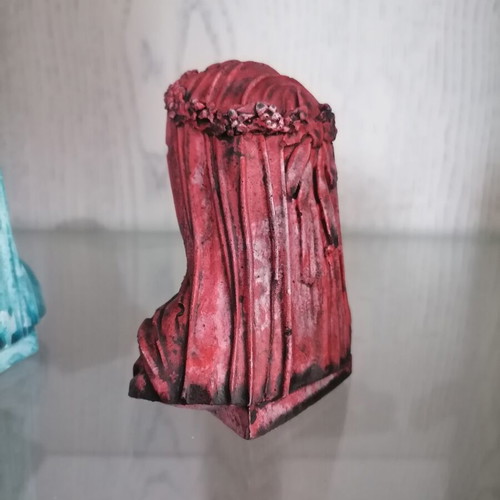Sculptures set of 3 new, made of plaster and acrylics