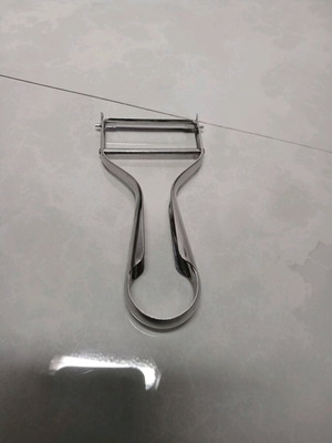 Vegetable peeler used