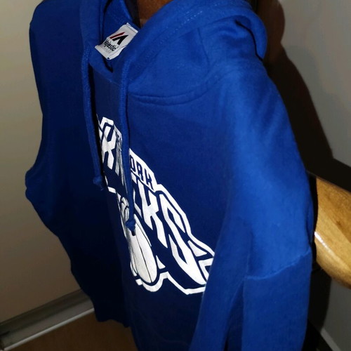 New York Knicks hoodie used from Majestic brand