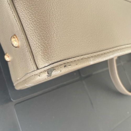 David Jones shoulder bag used with inner pockets and base supports