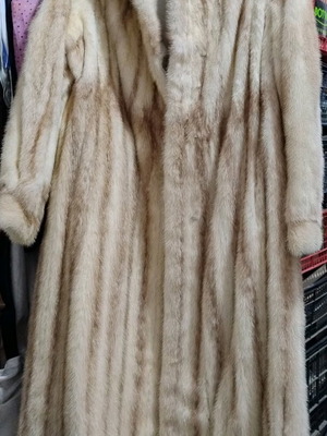 Authentic beige fur with brown stripes new, size M