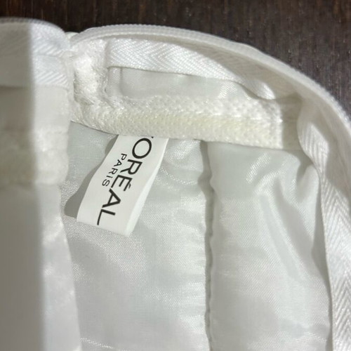 L’Oréal white toiletry bag new