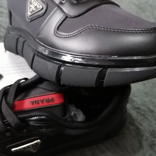Prada sports shoes new, black and red