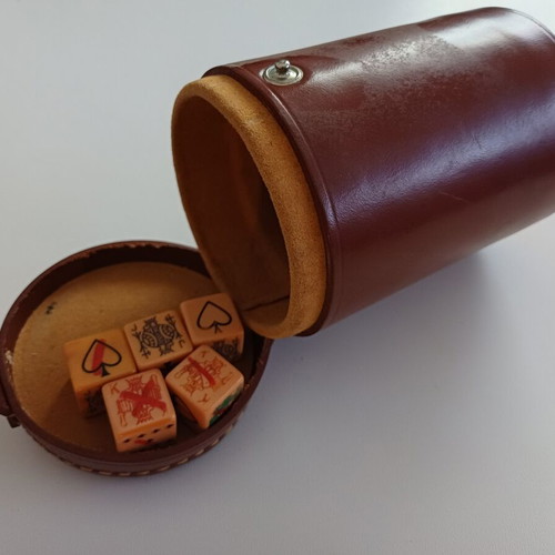 Vintage leather poker set with dice, real hide, made in England, like new