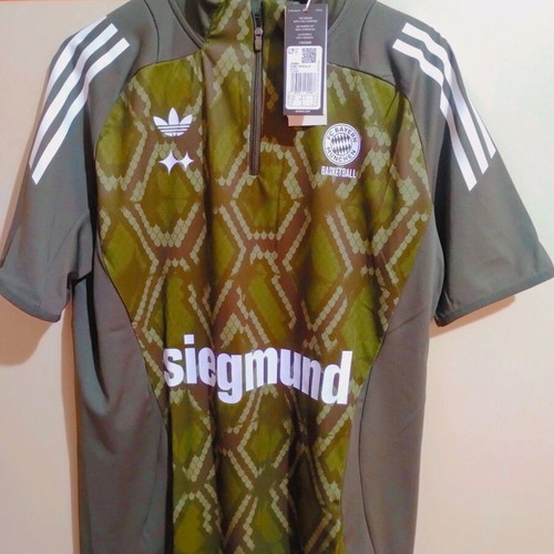 Bayern Basketball Medium Pre Game new, authentic