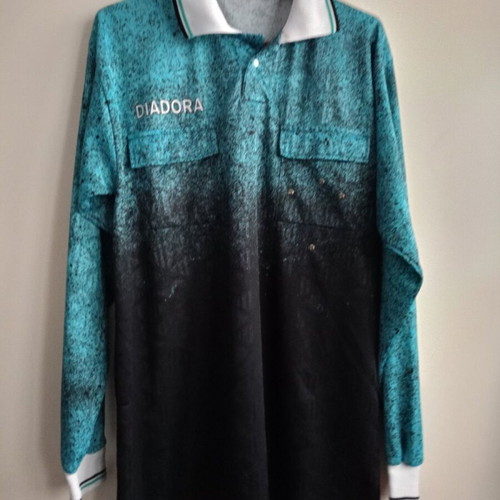 Diadora referee jersey XL like new, authentic