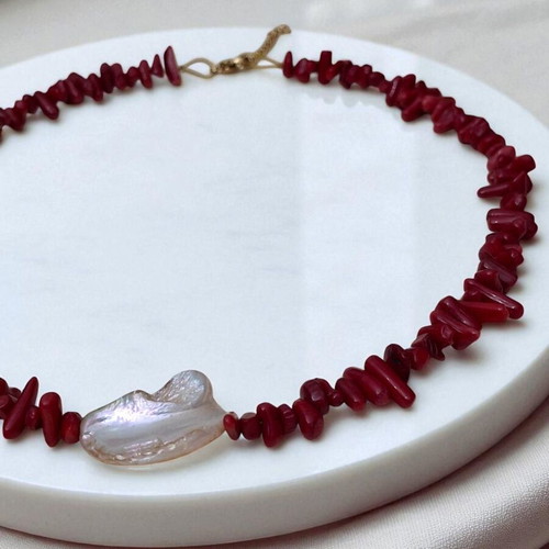 Handmade necklace with red coral and iridescent shell