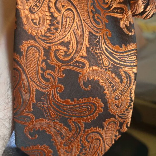 Silk paisley tie new, 162 cm length, copper color