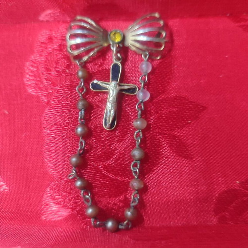 Pin with cross used