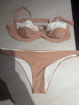 Swimsuit like new, size M, white and orange