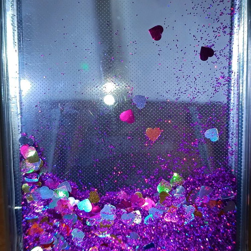 iPhone silicone case with liquid glitter used