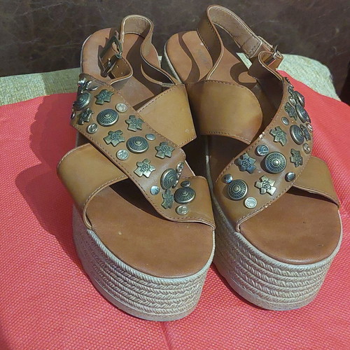 Migato Brown Platform Sandals With Gold Studs Size 40 Like New