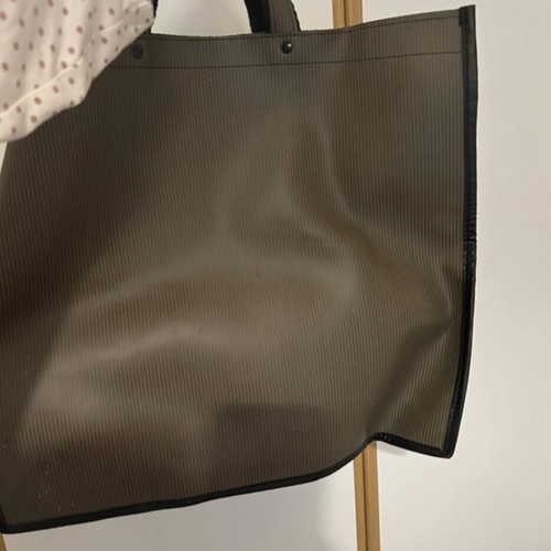 Large handbag like new, gray, spacious for work or beach