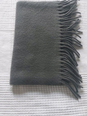 Scarf gray like new, unworn