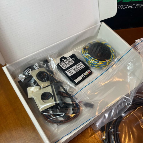 LaserLine EPS2003-1G parking system with 2 rear sensors new