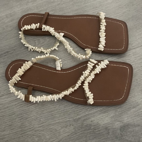 Zara sandals with white beads, refurbished, size 39