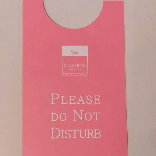 Collectible door card "Please Do Not Disturb" used, King George hotel