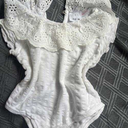 Baby girl clothing set used, size 80/12m, summer brands