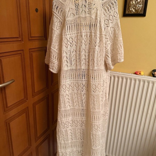 zara cream crochet dress ECRU CUT OUT V-NECK LONG MAXI SIZE M 12 14 UK 2712/325 The dress is available in cream and is a size S The Great The Rosette Crochet