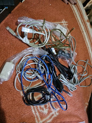 Πακέτο καλωδίων δικτύου και τηλεφώνου σαν καινούργιο (RJ11 / RJ45)