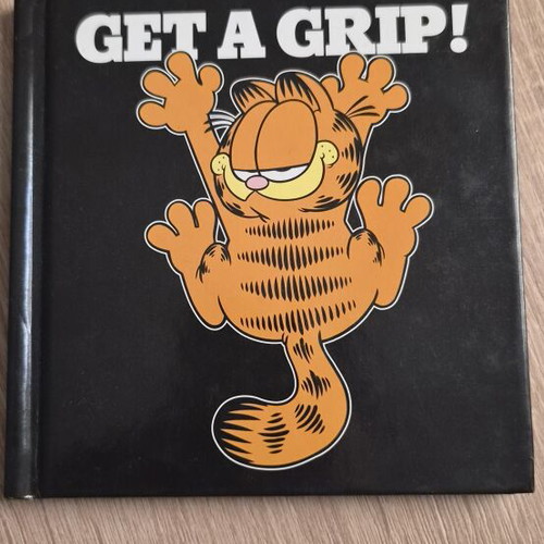 Garfield mini book like new