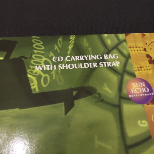 CD and DVD carrying bag new, capacity 96 discs