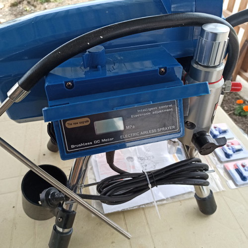 Airless paint sprayer new for home and professional use