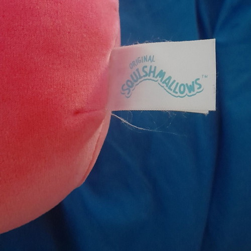 Squishmallow Pig like new with pink shades