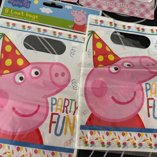 Peppa Pig and Birthday Party Decoration Set new