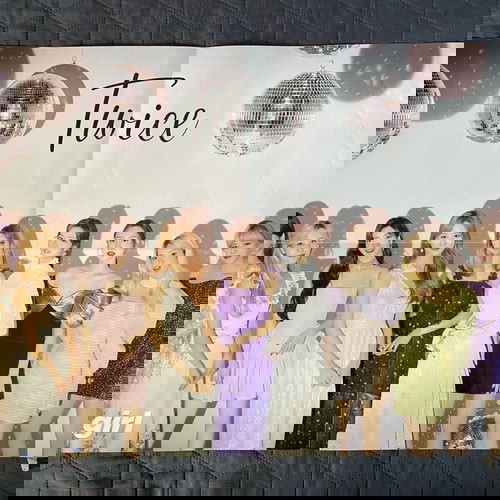 Αφίσα Twice Kpop σαν καινούργια, 42 x 48 εκ.