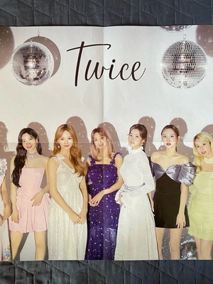 Αφίσα Twice Kpop σαν καινούργια, 42 x 48 εκ.