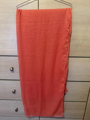 Scarf like new, pink