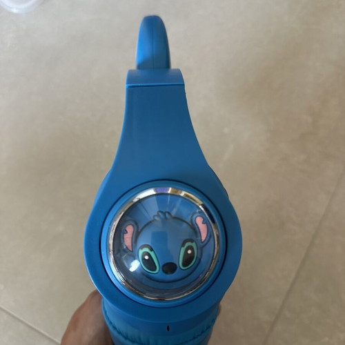 Stitch wireless headphones like new