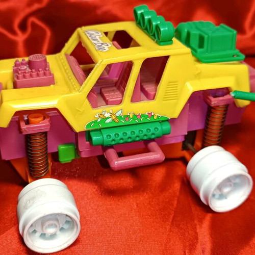 Super Turbo Rough Terrain Color Bee Pink 4x4 vintage toy truck used 1986