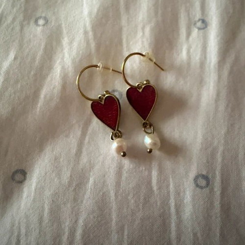 Heart drop earrings with pearl like new, red and gold