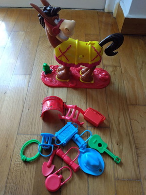Buckaroo board game like new without box